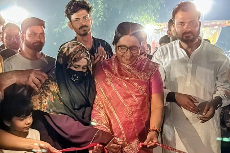 सीवान: छक्का टोला में क्रिकेट महाकुंभ की शुरुआत