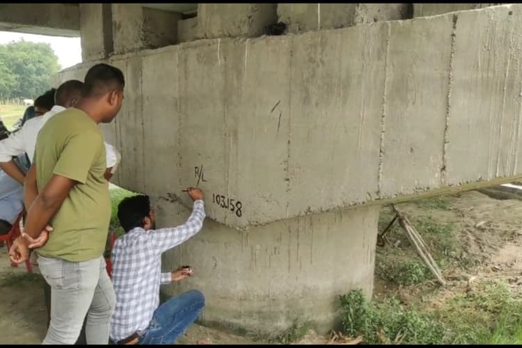 झमटा-महिषाकौल पुल की जांच करने पहुंची टीम, मीडिया से बनाई दूरी, धधकती धूप में स्टार्ट रही अफसरों की फॉर्च्यूनर