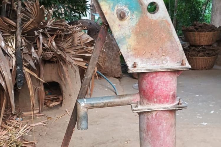 Jehanabad News : गम्हरपुर गांव में पेयजल संकट, छह माह से खराब पड़ा चापाकल