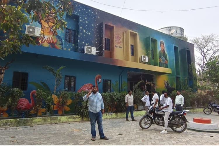 पटना के बिक्रम नगर पंचायत में सशक्त स्थायी समिति चुनाव को लेकर सरगर्मी तेज, 29 मई को होगा तीन पदों के लिए मतदान