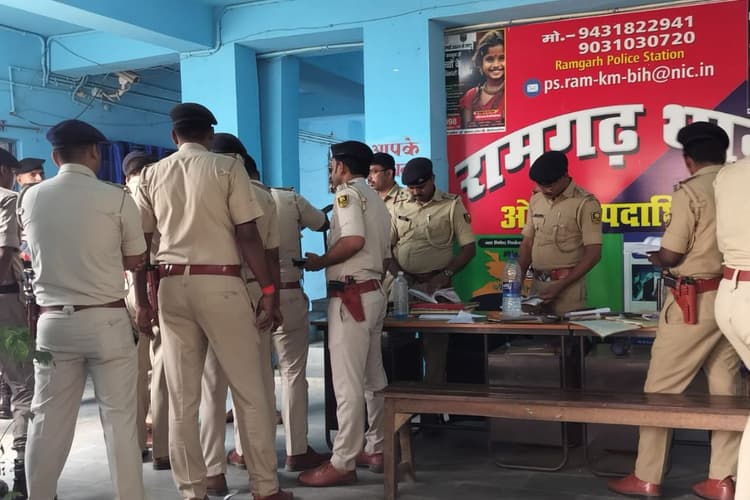 भभुआ में दो अलग-अलग बोरियों में मिला पुरुष और महिला का सिर कटा शव, रोंगटे खड़े कर देने वाला मामला