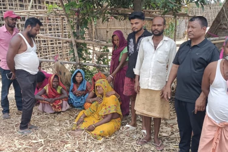 इंदौर अग्निकांड में नरपतगंज के एक और मजदूर ने तोड़ा दम, भवानीपुर और गोखलापुर में पसरा मातम, अब तक 7 की मौत