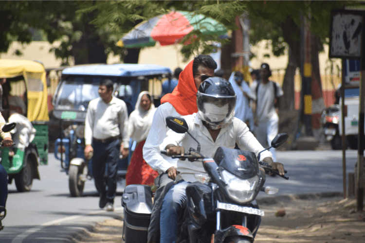 कैमूर में आज: बादलों के बावजूद 43 डिग्री तक जाएगा पारा, उमस करेगी बेहाल जानें भभुआ सदर अस्पताल के ओपीडी और मुंडेश्वरी धाम की आरती का समय