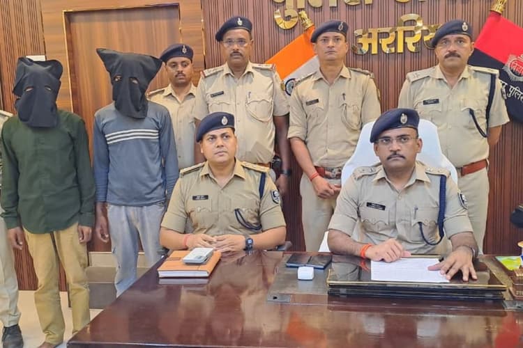 जोकीहाट में पुलिस की बड़ी कार्रवाई, 2859 लीटर विदेशी शराब से लदा ट्रक जब्त
