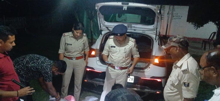 KATIHAR: एनएच-31 पर वाहन जांच में 20 किलो गांजा बरामद, महिला समेत दो गिरफ्तार