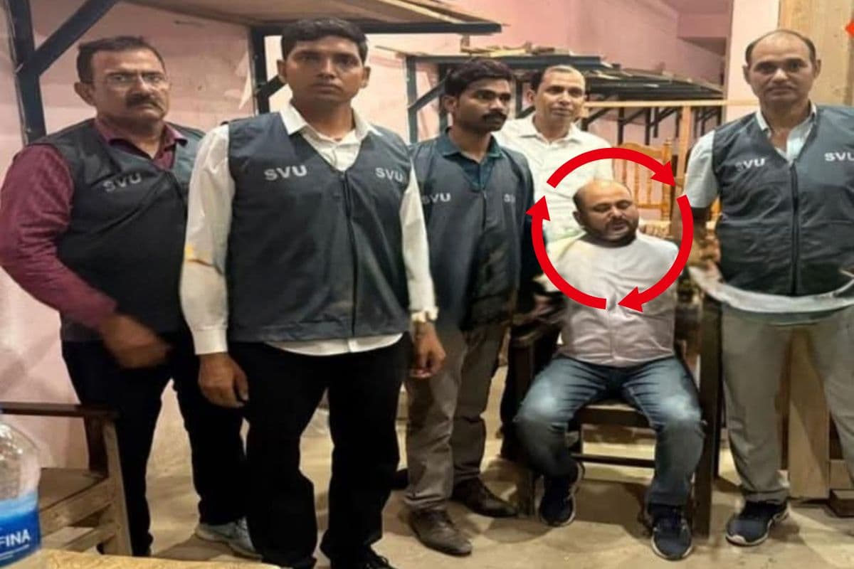बिहार में घूस लेते रंगे हाथ पकड़ाया अमीन, 3 लाख 60 हजार रुपये की थी डिमांड