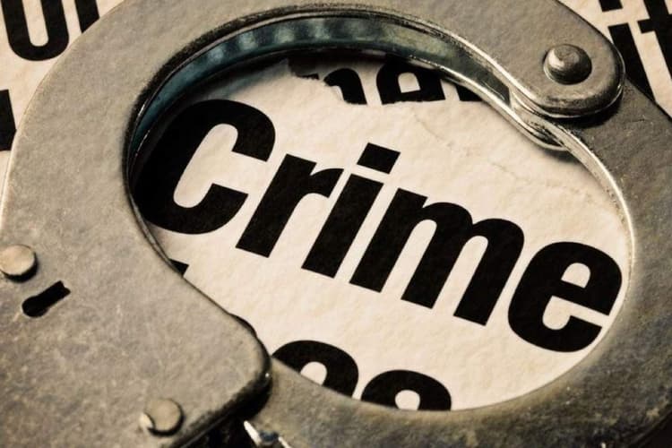 पत्नी ने मायके वालों से शिक्षक पति को पिटवाया, चाचा-चाची संग रहने की जिद बनी झगड़े की वजह