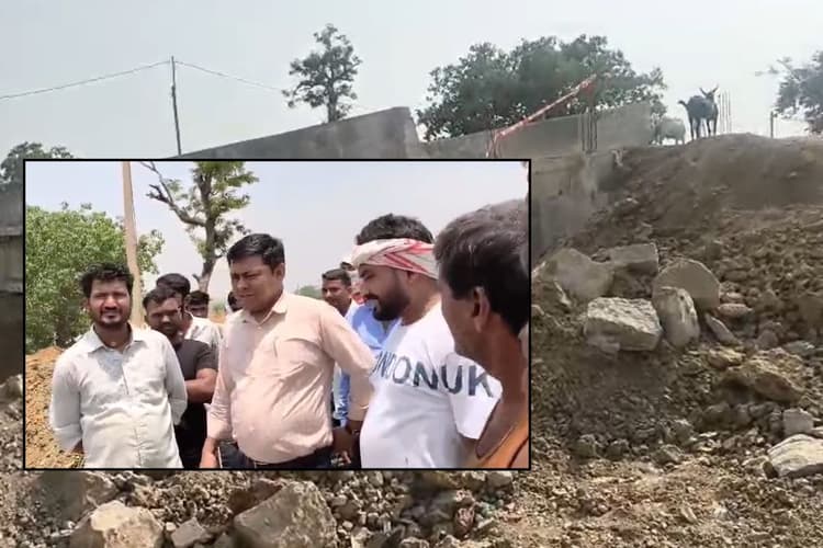 महुआधाम के पास पुल निर्माण में अनियमितता का आरोप, ग्रामीणों ने काम कराया बंद