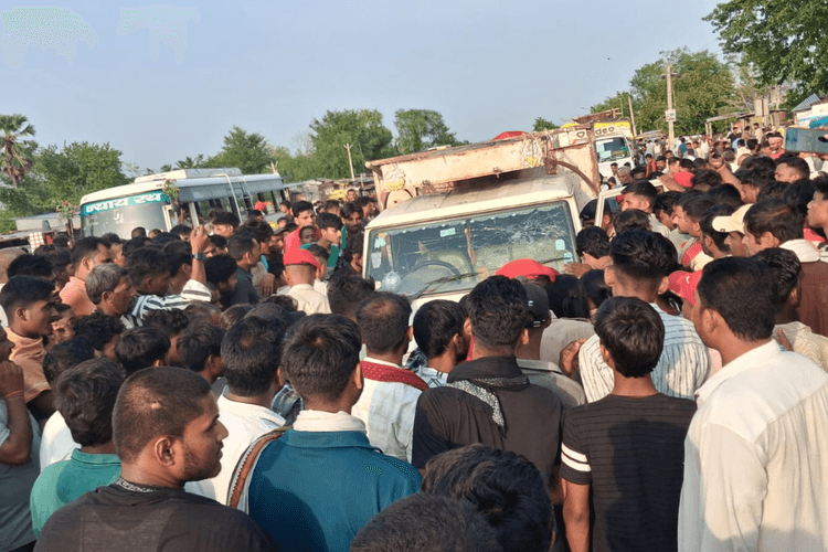बेगूसराय में दर्दनाक हादसे के बाद एनएच-31 जाम, भाई-बहन की मौत से भड़का आक्रोश