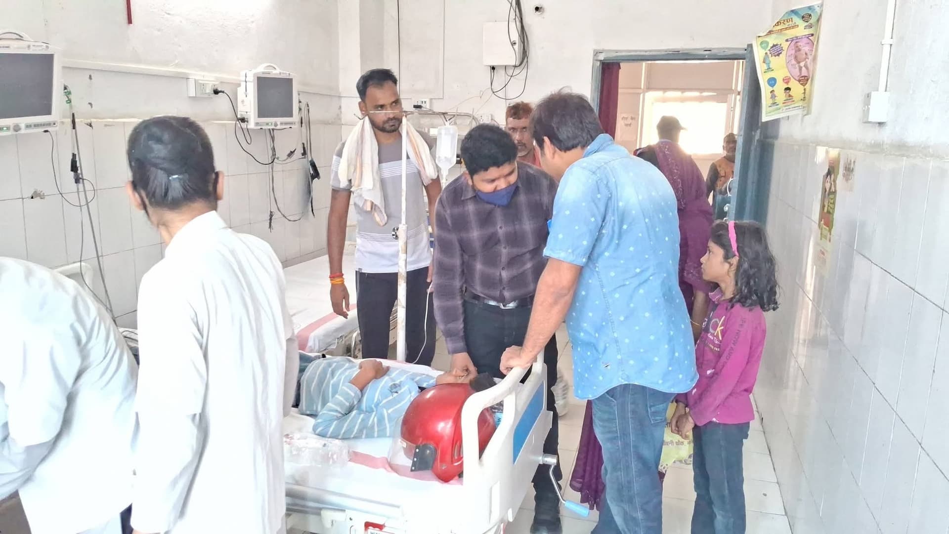 सर्पदंश की आशंका में बच्चा अचेत, अस्पताल में भर्ती