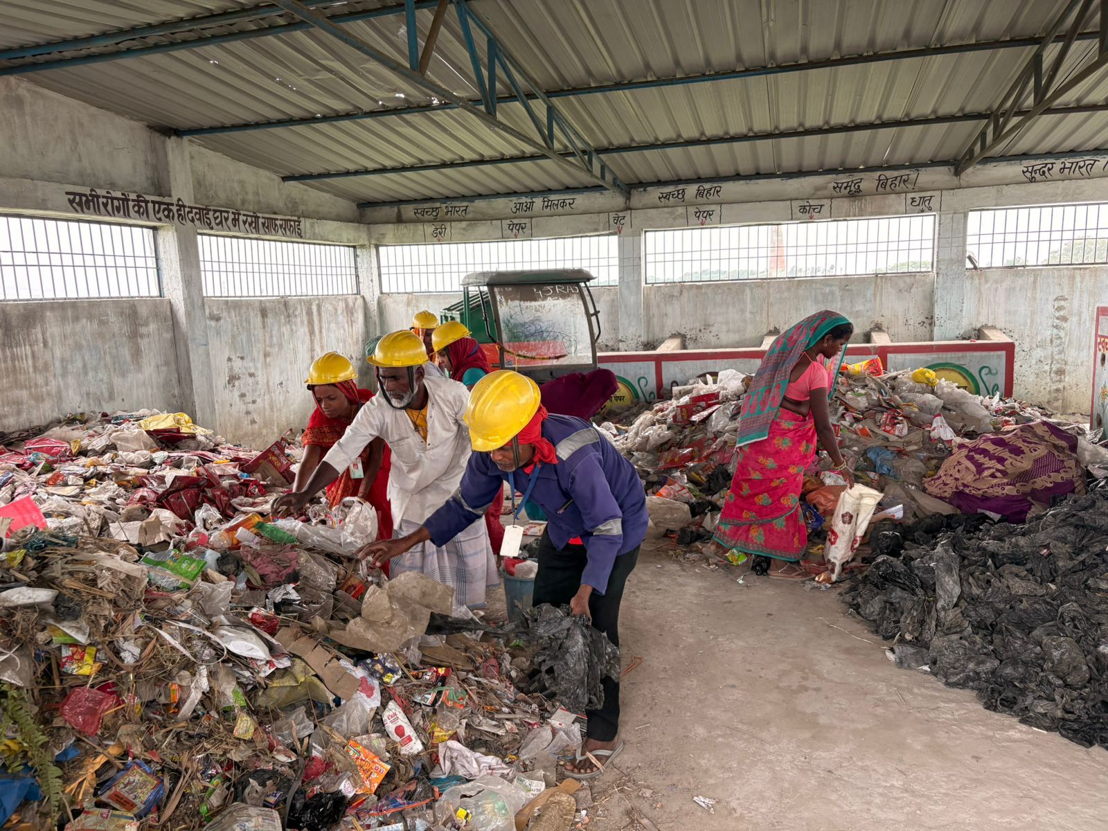 SAHARSA NEWS : पंचायत में कचरा प्रबंधन की नयी पहल, डंपिंग से बनेगा जैविक खाद