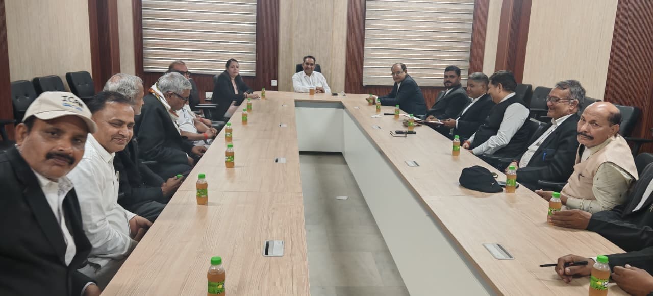 लोक अदालत के माध्यम से लंबित मामलों का त्वरित व सुलभ निबटारा समाज के हित में : जिला जज
