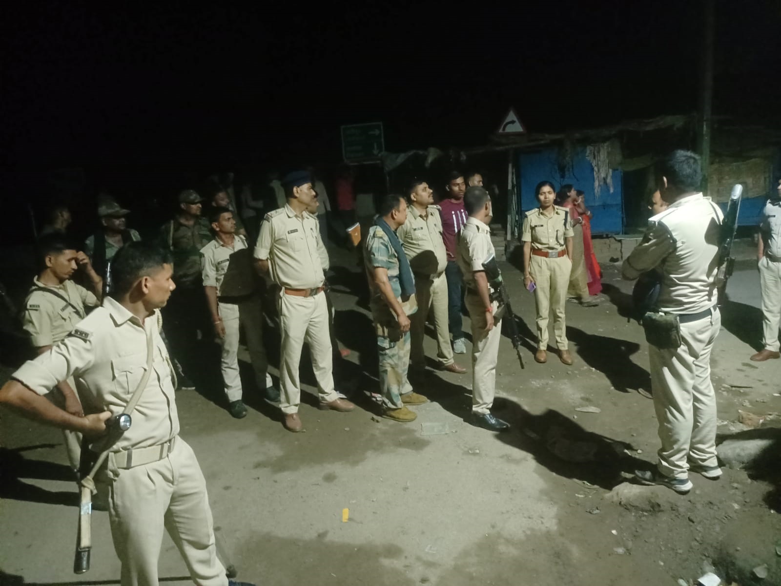 ट्रैक्टर की टक्कर से किशोर की मौत के बाद हंगामा, आगजनी