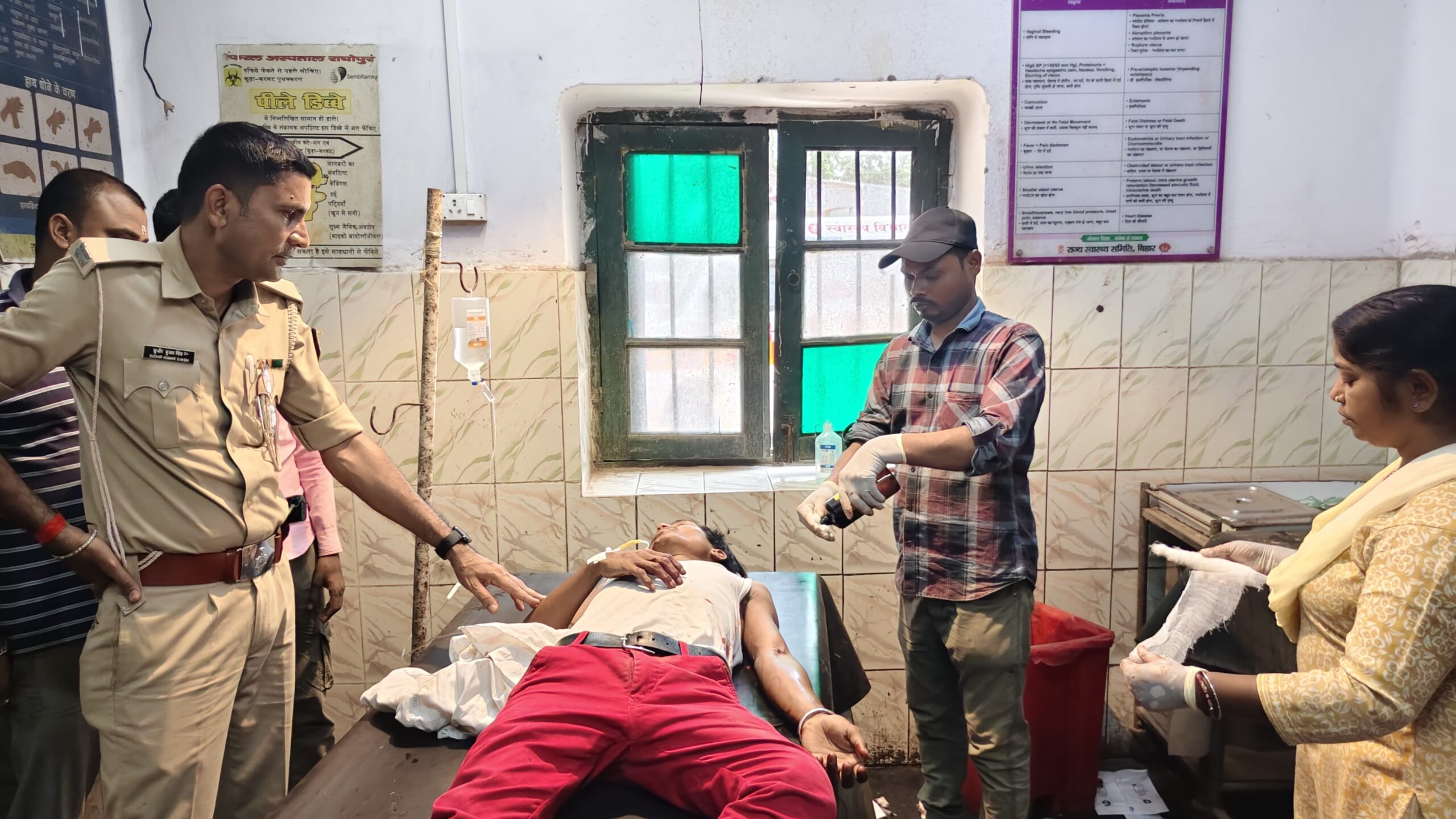 Supaul, मोबाइल छिनतई का विरोध करने पर दो युवकों पर चाकू से हमला, एक गंभीर