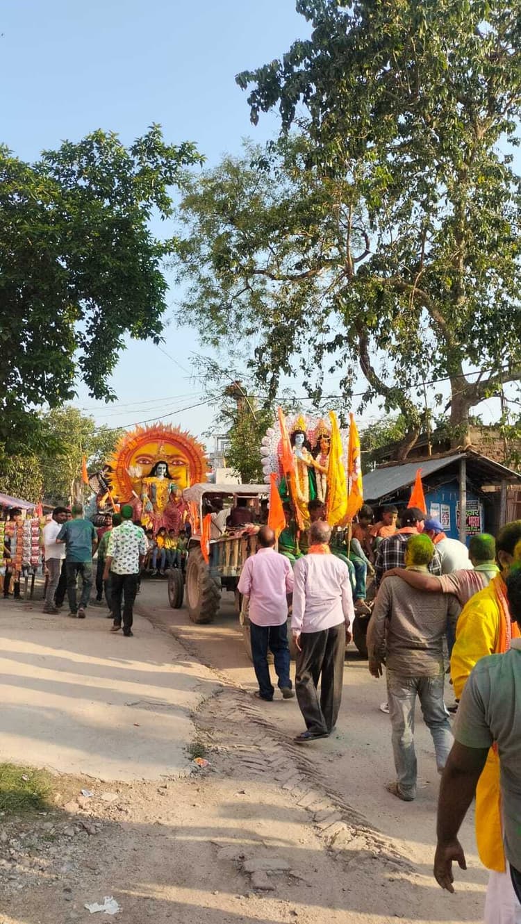 मंत्रोच्चारण के साथ संपन्न हुई संकीर्तन