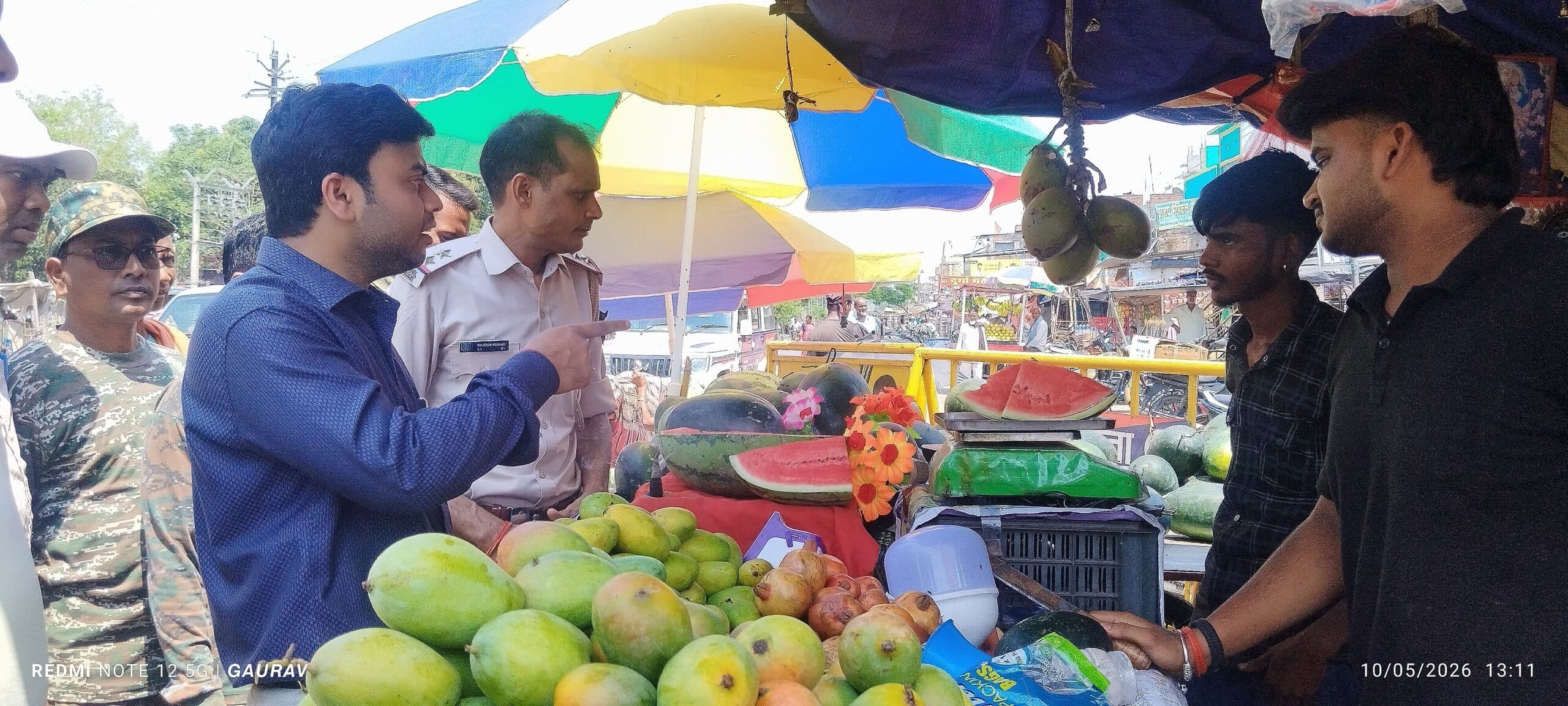 Giridih News :बगोदर की सड़कों से फुटपाथ दुकान व अतिक्रमण हटाने को ले प्रशासन रेस