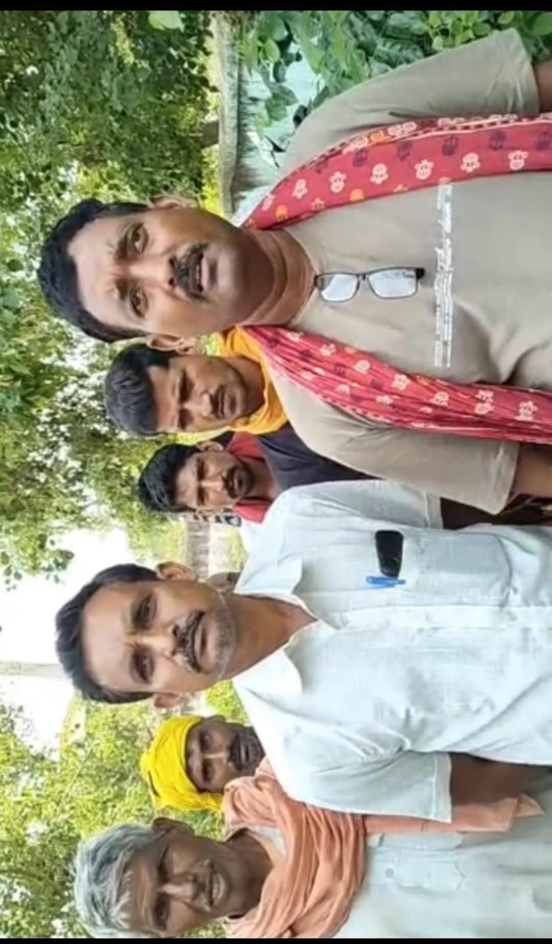 रैयतों ने सर्वे अमीन पर लगाया रिश्वत मांगने का आरोप