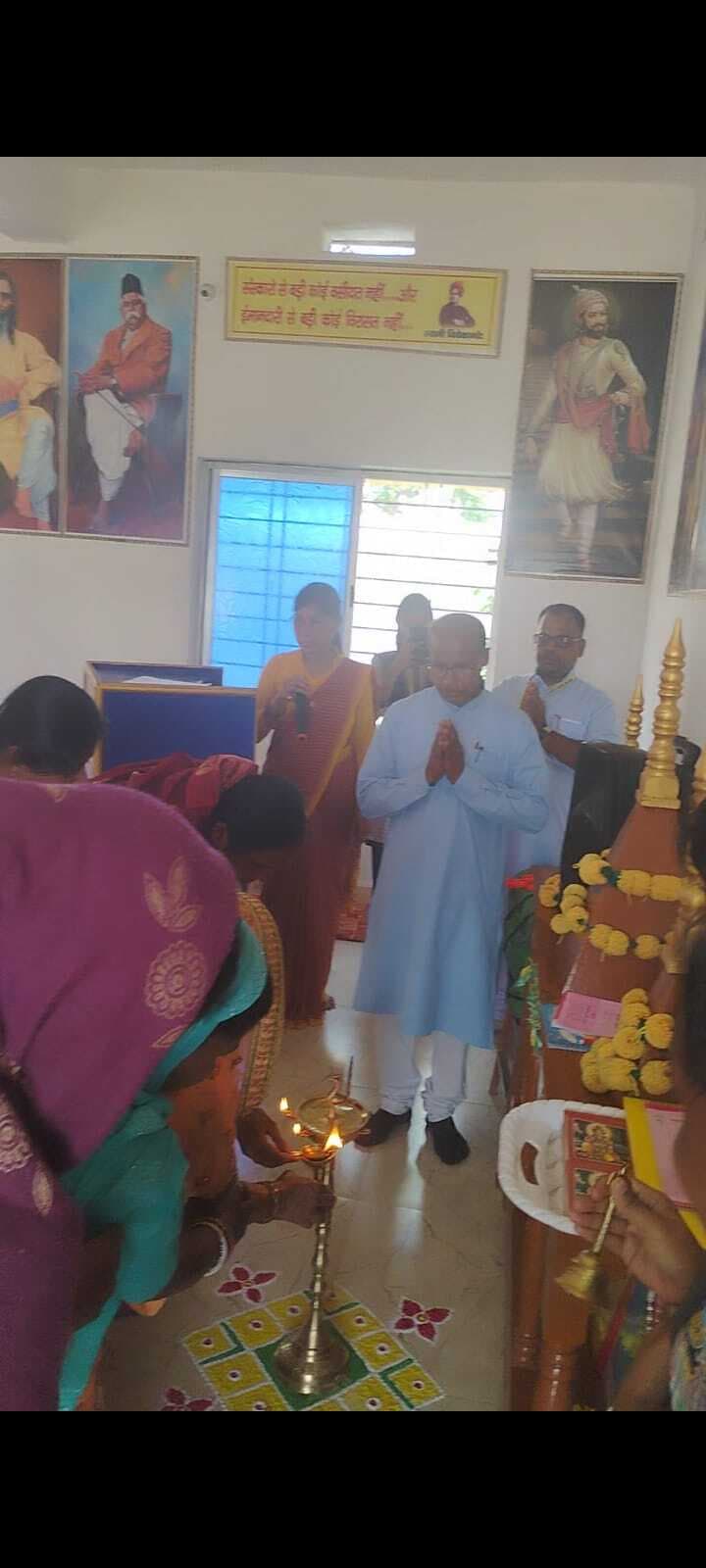 दादा-दादी, नाना-नानी सम्मान व मातृ सम्मेलन का आयोजन
