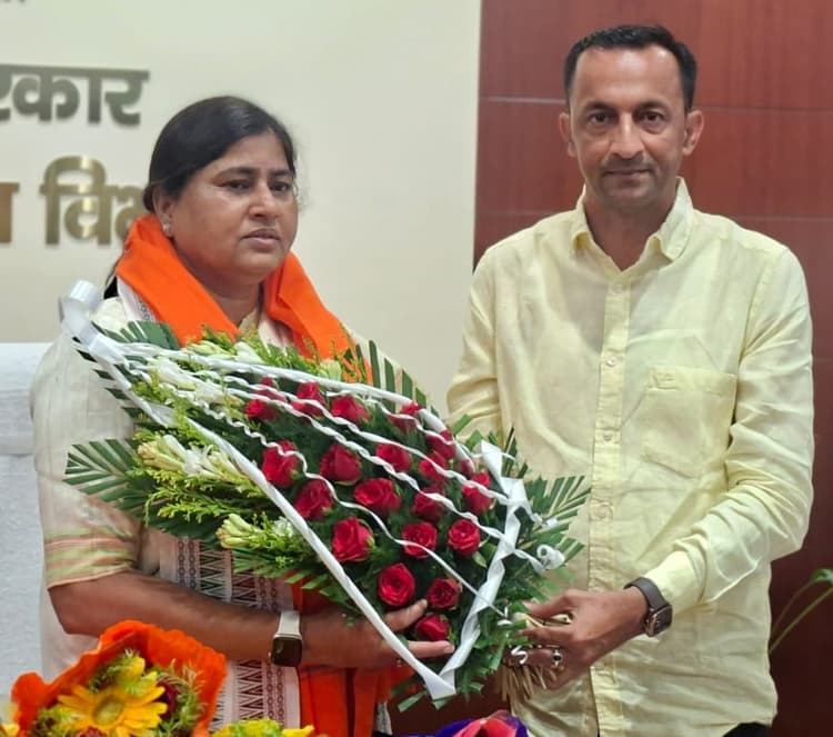 मंत्री लेशी सिंह के समर्थकों में उमंग बरकरार