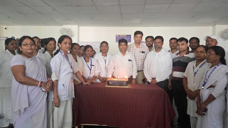 सदर अस्पताल में मनाया गया नर्स-डे