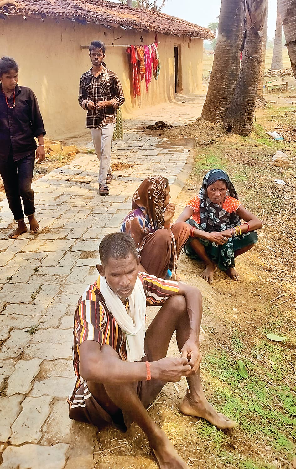 गया में अंधविश्वास का खौफनाक खेल : डायन के शक में 70 वर्षीय महिला को खटिया से घसीटा, ईंट-पत्थरों से कुचलकर की हत्या