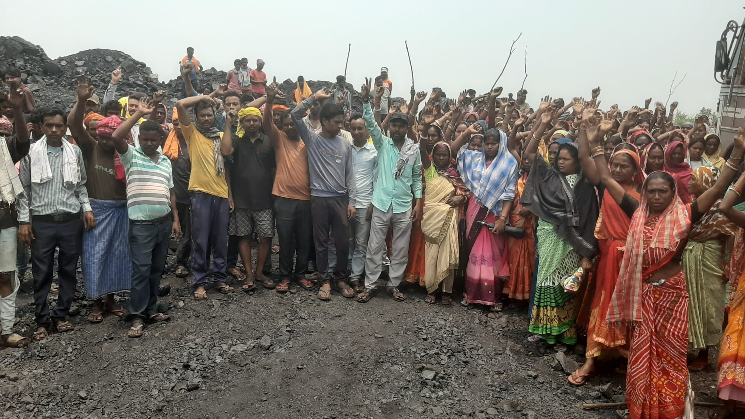 Bokaro News : कारो परियोजना के लोकल सेल में विवाद, कोयला लोडिंग कार्य ठप