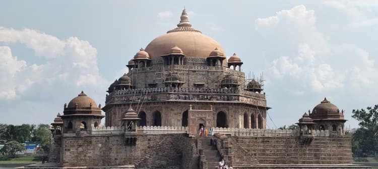 शेरशाह सूरी महोत्सव में सजेगी अदब व इतिहास की महफिल