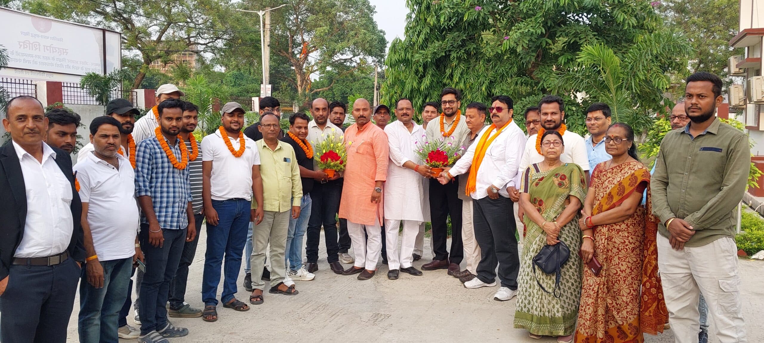 जदयू का बढ़ा जनाधार, दर्जनों युवाओं ने थामा पार्टी का दामन