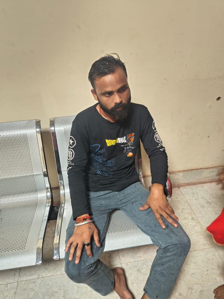 सदर अस्पताल में महिला का मोबाइल उड़ाकर भाग रहा चोर पकड़ाया