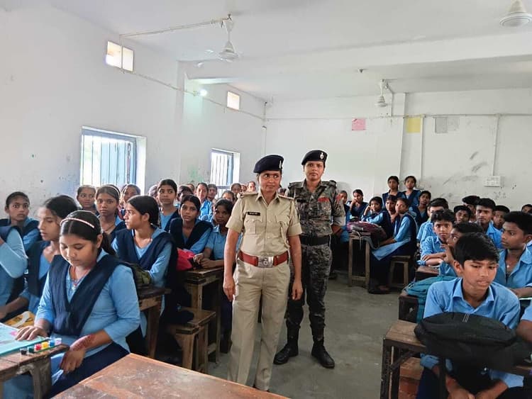महिलाओं व बालिकाओं की सुरक्षा को कटिहार पुलिस सक्रिय