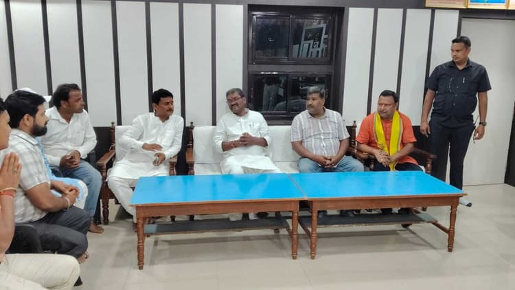 बिहार को बनाना है समृद्ध : प्रभारी मंत्री