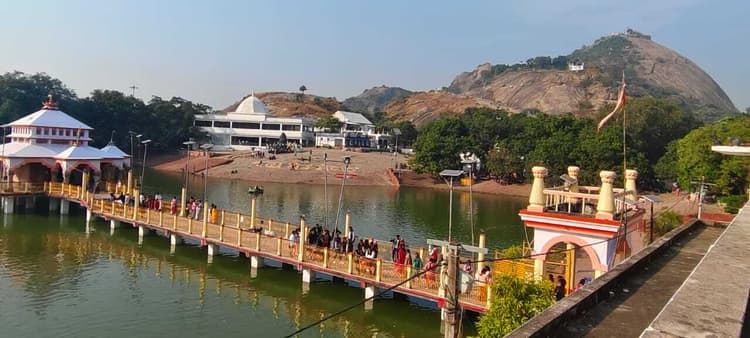 मंदार में भोर से गूंजेगी घंटियों की ध्वनि, सुबह 5 बजे खुलेंगे लक्ष्मी नारायण मंदिर के पट