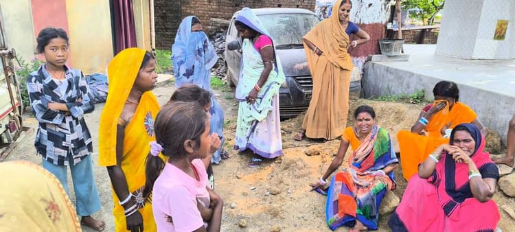 पांच महीने से लापता युवक का नर कंकाल जंगल में मिला, परिजनों ने दोस्तों पर लगाया हत्या का आरोप