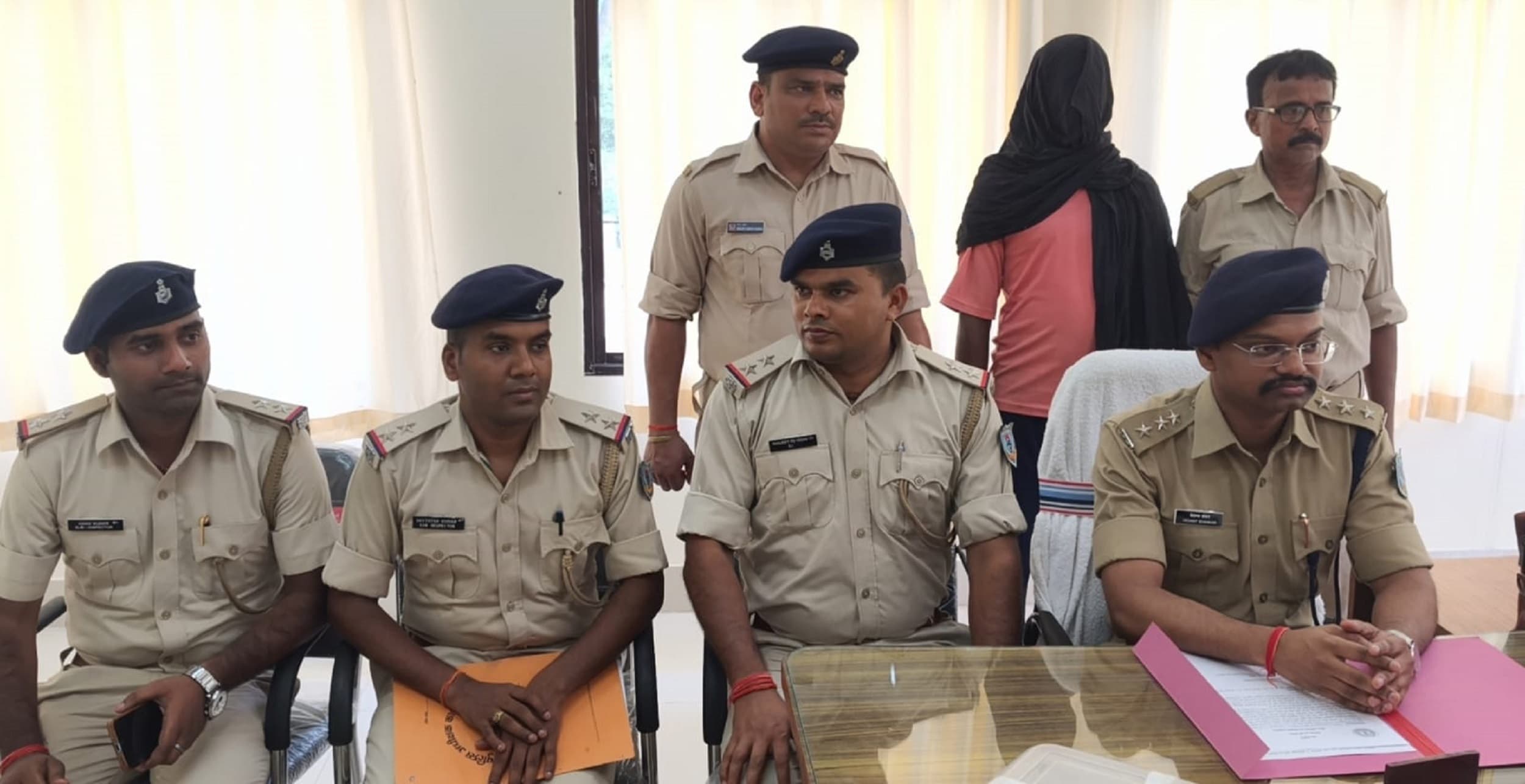 Bokaro News : तेतुलिया से तलाकशुदा पत्नी को जान की मारने की देने का आरोपी गिरफ्तार