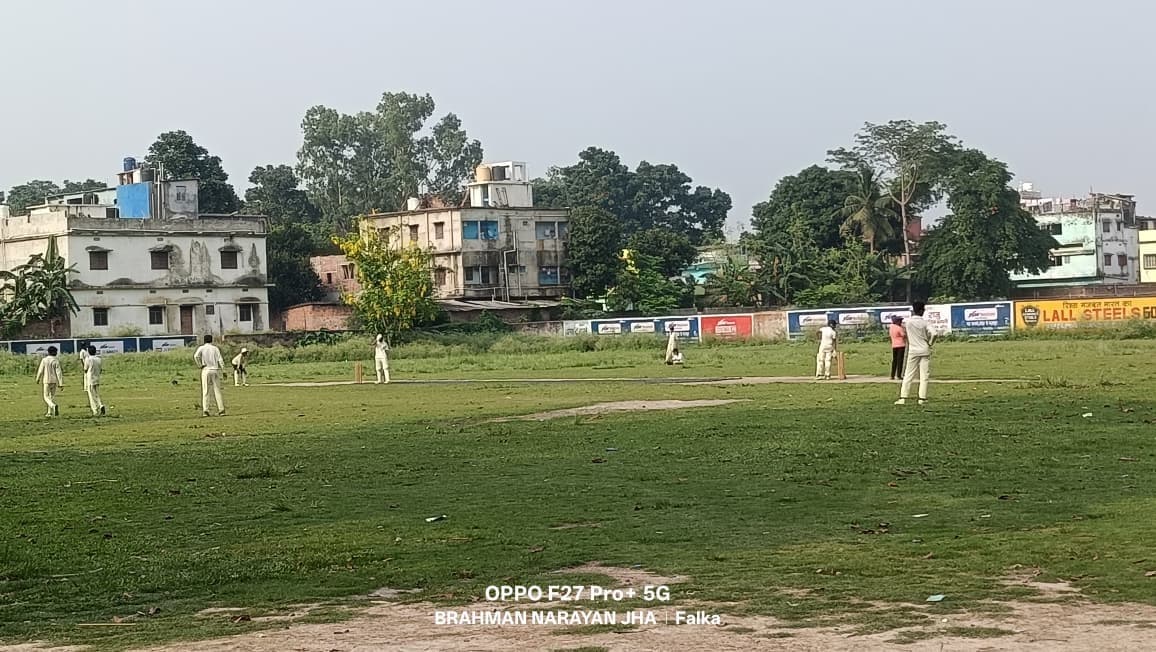 फिर गूंजा बल्ला-बॉल का शोर, ड्यूज क्रिकेट की वापसी से खिलाड़ियों में उत्साह