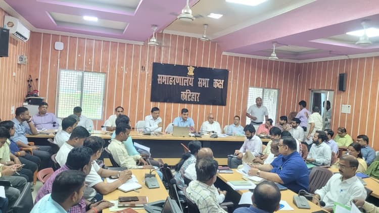 जिला समन्वय समिति की बैठक में विभिन्न विभागों के कार्यो की समीक्षा