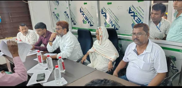 अमौर नगर पंचायत की योजनाओं में वित्तीय अनियमितता पर सामान्य बोर्ड की बैठक हंगामेदार