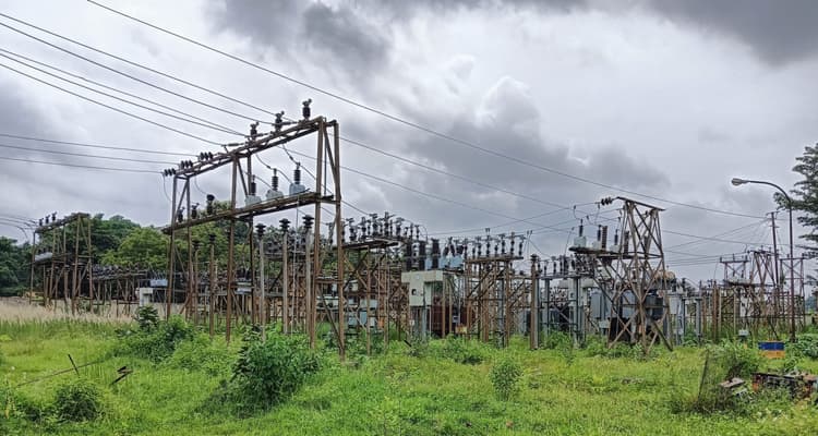 Bokaro News : गर्मी में बिजली समस्या से लोग परेशान