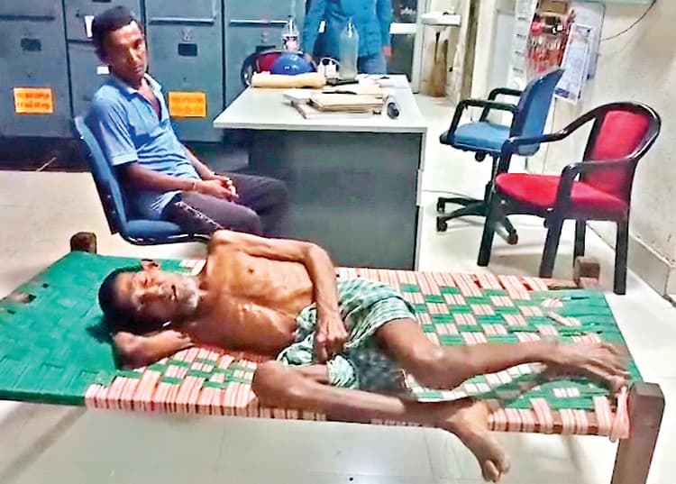 Sambalpur News: बीमार बुजुर्ग को ग्रिड के एसी कार्यालय में पहुंचाकर जताया विरोध
