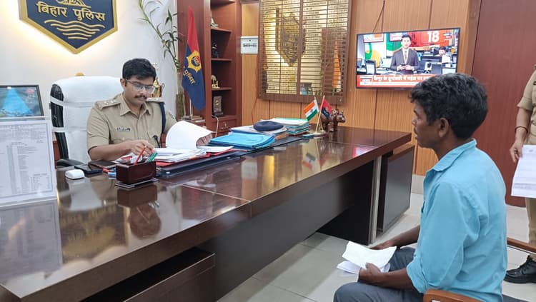 एसपी ने लोगों की समस्या को सुनी, निराकरण को लेकर दिए निर्देश