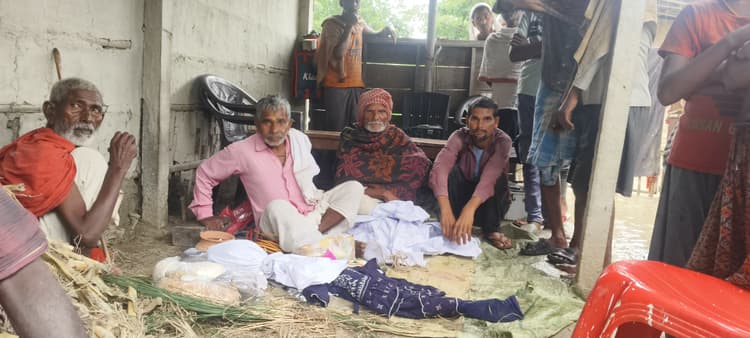 प्रेम-प्रसंग में घर छोड़कर गयी बेटी, पिता ने किया अंतिम संस्कार