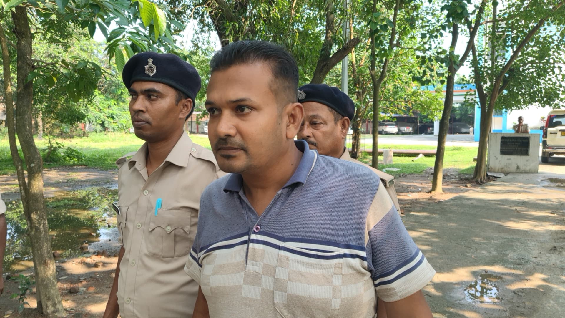 विदेशी नागरिक को अवैध रूप से भारत में रहने को ले अदालत ने पाया दोषी