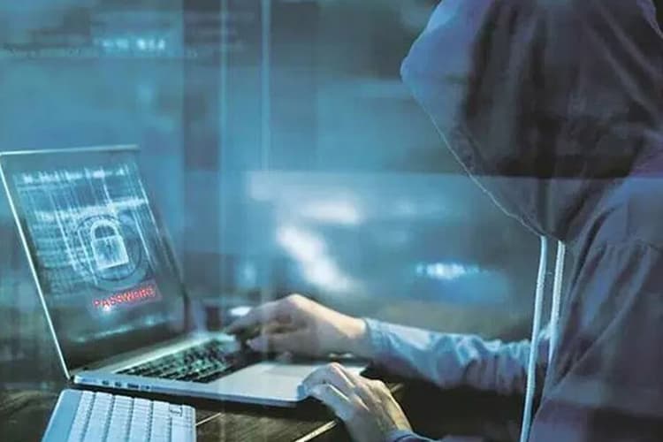 झांसे में लेकर लाखों की ठगी, गया जी के डेल्हा में सनसनीखेज मामला