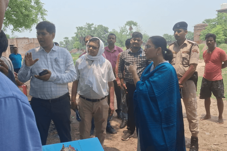 जहानाबाद में फार्मर रजिस्ट्री को लेकर विशेष मेगा कैंप, जिलाधिकारी ने किया निरीक्षण