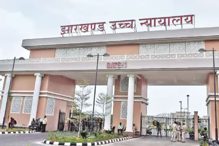 नियुक्ति प्रक्रिया शुरू होने की तिथि से तय होगा वेतनमान, प्रशासनिक देरी के लिए कर्मचारी दोषी नहीं : हाइकोर्ट