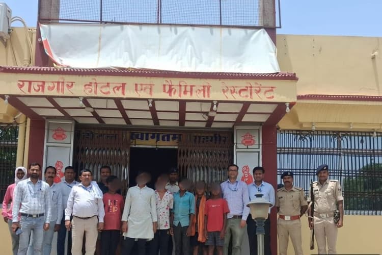 कैमूर में धावा दल की कार्रवाई, होटल से 5 बाल श्रमिक रेस्क्यू