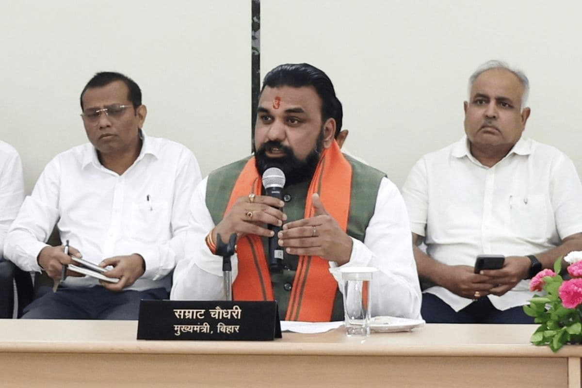 सम्राट कैबिनेट की बैठक में 19 एजेंडों पर लगी मुहर, लाखों सरकारी कर्मचारियों को मिला तोहफा
