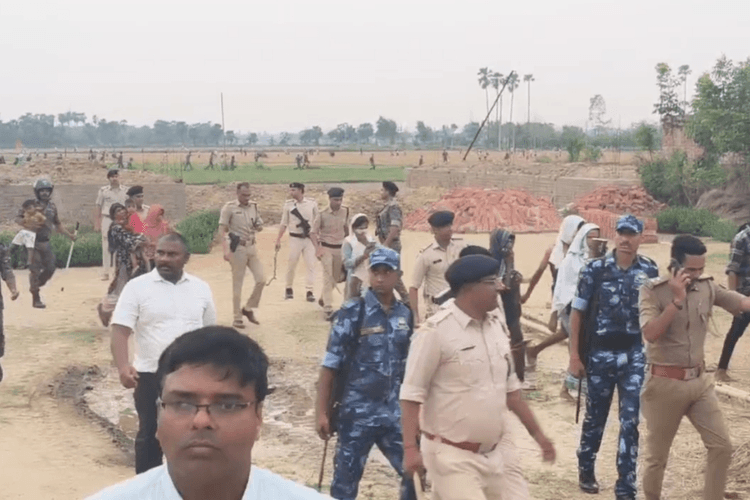 नालंदा में एक नींबू के लिए लाठियों से ताबड़तोड़ हमला, मासूम की मौत