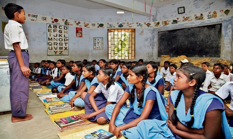 Gaya News. गया जी में कक्षा पांचवीं तक शैक्षणिक गतिविधियां 25 मई तक स्थगित