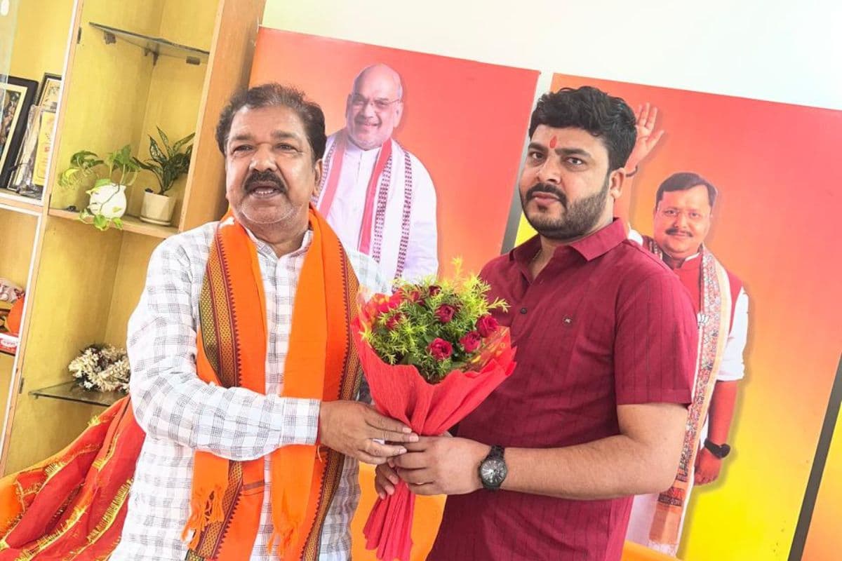 सासाराम न्यूज: कृषि विश्वविद्यालय की मांग, मंत्री विजय कुमार सिन्हा ने दिया आश्वासन